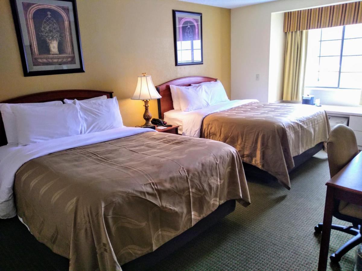 Quality Inn & Suites Prestonsburg Ngoại thất bức ảnh